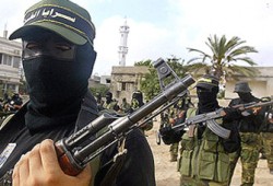 3 شهداء في اقتحام لموقع عسكري صهيوني