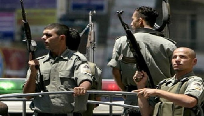 تدريب 2000 جندي تابعين لأبو مازن في الأردن لمواجهة المقاومة في الضفة!!