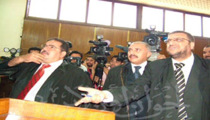 الدفاع في العسكرية يجدد مطالبه باستدعاء العادلي وشهاب والطيب للشهادة