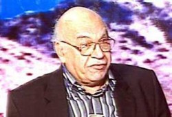 المرشد العام يقدم التعازي لأسرة الكاتب والمؤرخ جمال بدوي