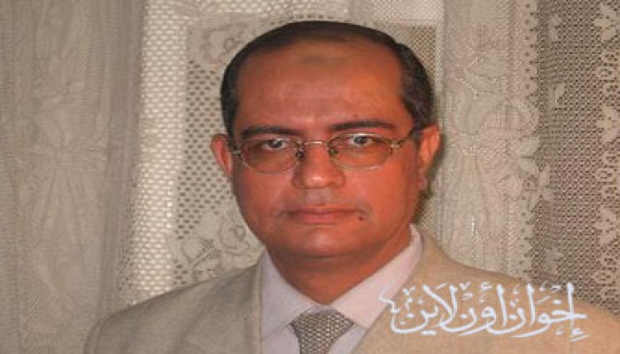 العالقون في البر والعالقون في البحر!!