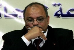 مجلس الشعب يُحذِّر من خصخصة مصر للطيران