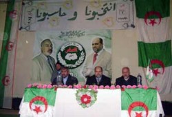 الانتخابات المحلية بالجزائر.. الإسلاميون وأزمة النظام