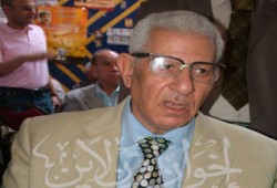 المرشد العام يهنئ مكرم ومجلس نقابة الصحفيين الجديد