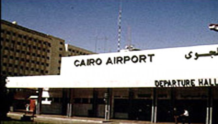 (منك لله يا حكومة!!).. دعاء الأهالي أثناء استلام جثث غرقى إيطاليا