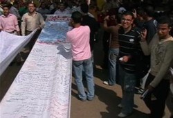 مدير عام المدن الجامعية يتهرب من مقابلة الطلاب المستبعدين!!