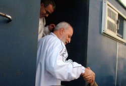 المحالون للعسكرية يحتفلون بزفاف كريمة الشرقاوي داخل المزرعة