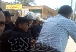 أعضاء الوطني يقتحمون اللجان لتسويد البطاقات ومنع مرشح من الإدلاء بصوته