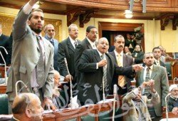 نواب الإخوان يطالبون الحكومة بالحفاظ على صحة المواطنين