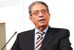 عمرو موسى يتبنَّى حملة المليون توقيع لمناصرة الأقصى
