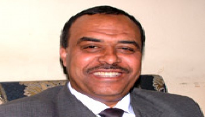 عباس وخلف يحذران في استجوابهما من إهدار المال العام