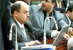 "لاب توب" لكل عضو بمجلس الشعب وبدايتها فضيحة لنائب بـ"الوطني"