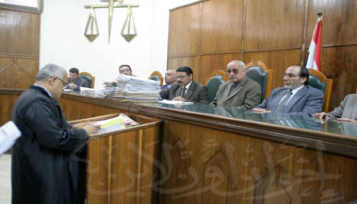 الأمن يمارس الإرهاب ضد الطلاب ويحول جامعة الأزهر إلى ثكنة عسكرية