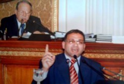 عاشور ينجح في توفير دعم مالي لنادي بركة الحاج