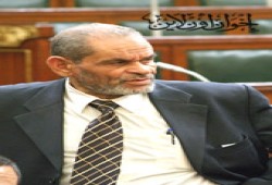 أبو زيد ينظم لقاءً لمناقشة أحوال السائقين بدائرته