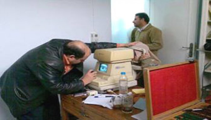 400 مريض يستفيدون من قافلة طبية ينظمها مجدي عاشور