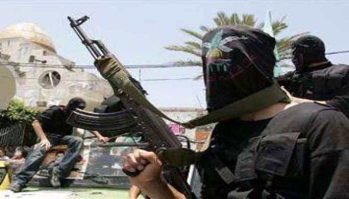 حماس تدعو لإنهاء الفتنة وتعلق مشاركتها في الحوار الوطني