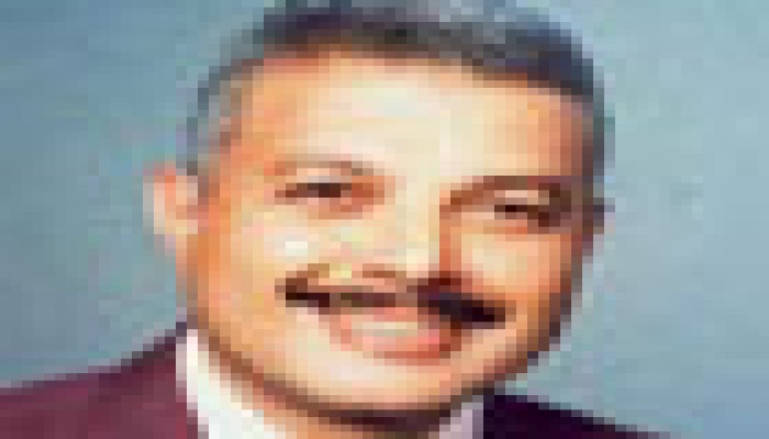 الجنايني يُنظِّم قافلةً بيطريةً بكفر الدوار