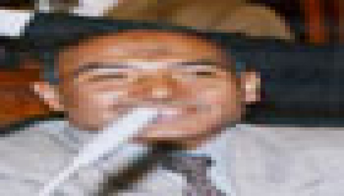 مصطفى محمد يُحذِّر من تفاقم الانهيار الصحي بريف الإسكندرية