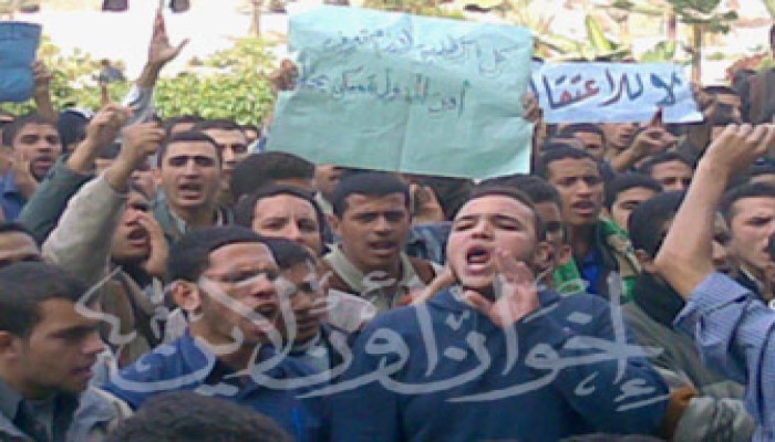 طلاب جامعة الأزهر يعتصمون للإفراج عن زملائهم المعتقلين