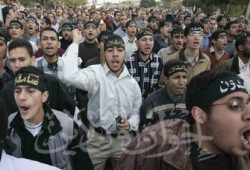 استمرار مظاهرات الأزهر اعتراضًا على فصل طلاب الاتحاد الحر
