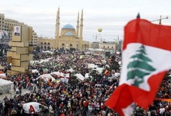 ماذا يعني تصعيد المعارضة اللبنانية وتمسك الحكومة بالبقاء؟!