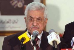 عباس ينفي رفضه تولي شبير رئاسة الحكومة وغارات صهيونية على غزة