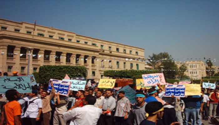 مئات الطلاب بجامعة المنصورة يخوضون المنافسة علي انتخابات الاتحاد الحر