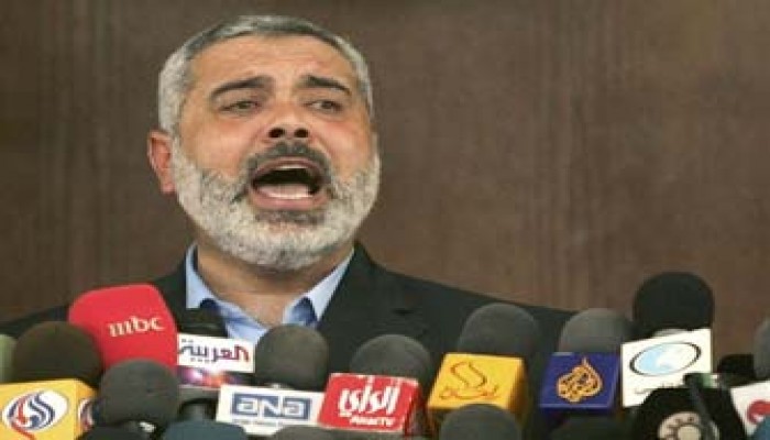 هنية يتعهَّد بالحفاظ على حقوق الشهداء والثوابت الفلسطينية