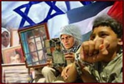 بالأرقام.. دراسة عن معاناة الأسرى الفلسطينيين في سجون الاحتلال