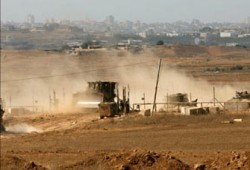 الحكومة الفلسطينية تعتبر الاستفتاء عليها انقلابًا والصهاينة يحاصرون رفح