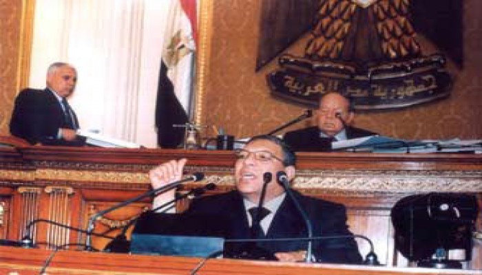 الأحزاب والقوى السياسية على مائدة تيمور بكفر شكر