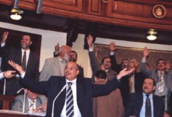 نواب الإخوان يطالبون باجتماع طارئ للجنتين الدينية والخارجية بمجلس الشعب