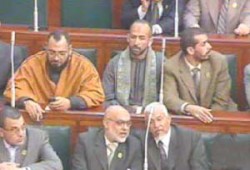 الصعايدة يؤكدون: نواب الإخوان حولوا وعودهم الانتخابية إلى واقع