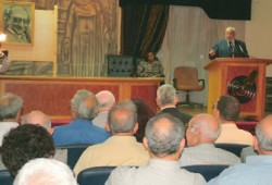 المرشد العام يشارك في تأبين القطب اليساري نبيل الهلالي