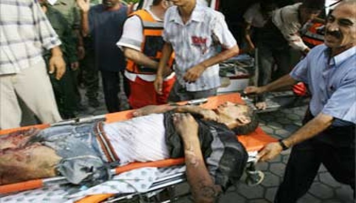 استشهاد فلسطيني في نابلس والصهاينة ينسحبون من المدينة