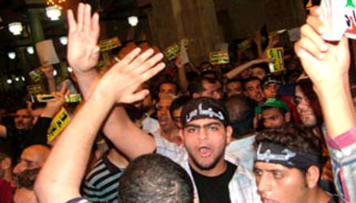 مصر تهتف: "كلنا مع المقاومة"