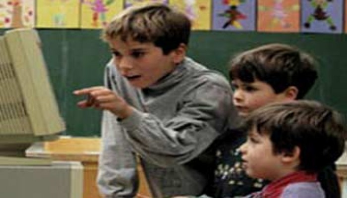 النشاط الصيفي في المدارس.. حبر على ورق