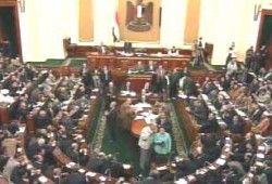 من يوقف نزيف التشريعات في مصر؟