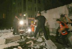 انتهاء مهلة شاليت وقصف صهيوني على الجامعة الإسلامية بغزة