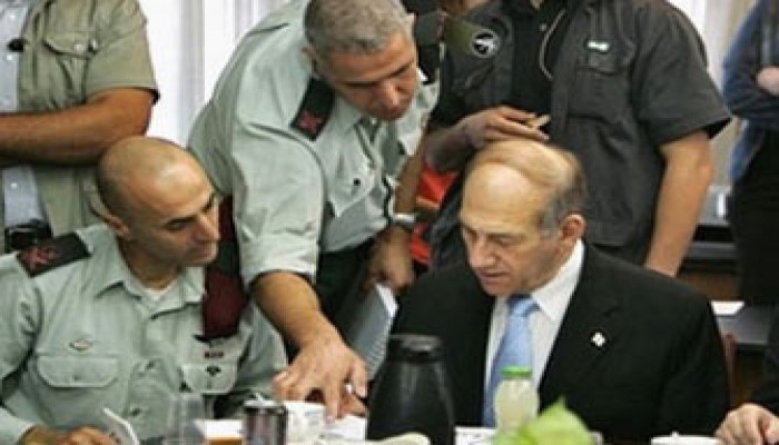 تحضيرات صهيونية لاجتياح غزة ووساطة فرنسية لإطلاق الجندي الأسير