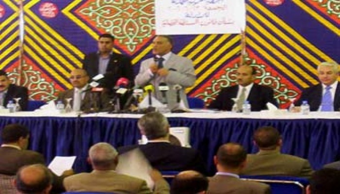 قضاة مصر يعقدون هدنة مع الحكومة ويتمسكون بمطالبهم