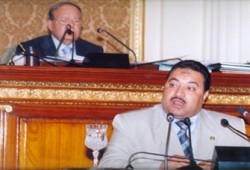لجنة الصحة بالبرلمان ناقشت طلب إحاطة لمختار عن احتكار الأدوية
