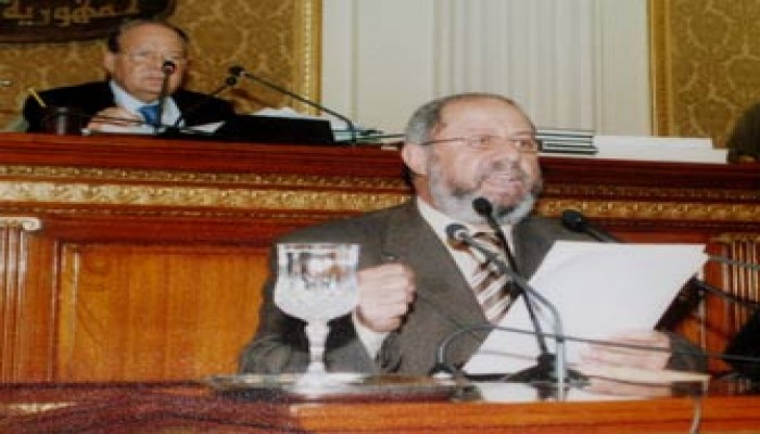 طلب إحاطة وبيان عاجل لعليوة عن المواصلات في الخانكة