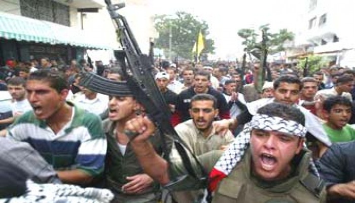 ثلاث ضحايا باشتباكات غزة وتوافق حول الأزمة المالية