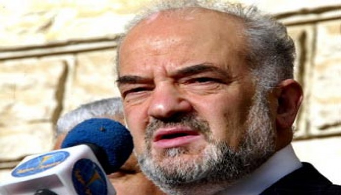 الجعفري يرفض التنحي والجامعة العربية تدخل العراق