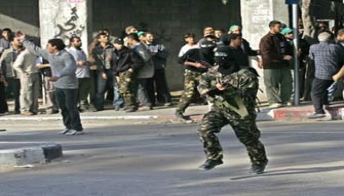 الحكومة الفلسطينية تعلن تجريم المظاهر المسلحة بشوارع غزة