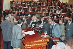 أعنف محاكمة برلمانية حول تدني الخدمات الصحية في مصر