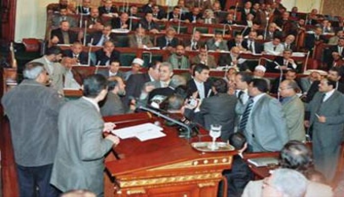 مواجهات ساخنة بين نواب الإخوان والحكومة في لجان البرلمان