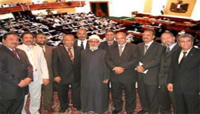 كتلة الإخوان تتبنى مشروع قانون السلطة القضائية